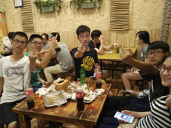 南澳烧烤加盟,学烧烤技术,开烧烤店多少钱疯狂烤翅加盟